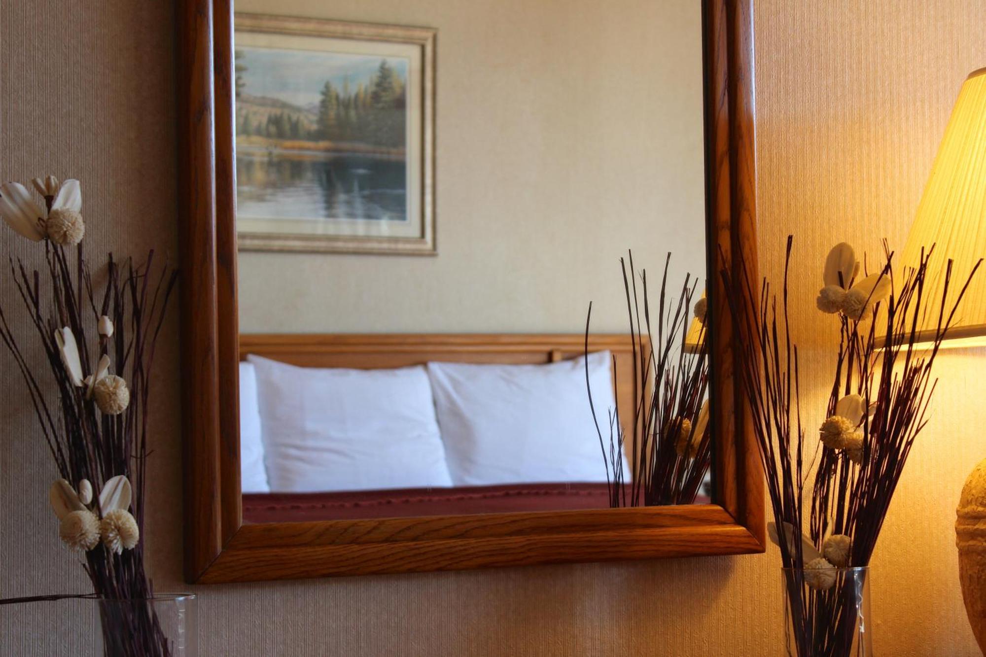 Regency Inn Richmond Dumbarton Номер фото